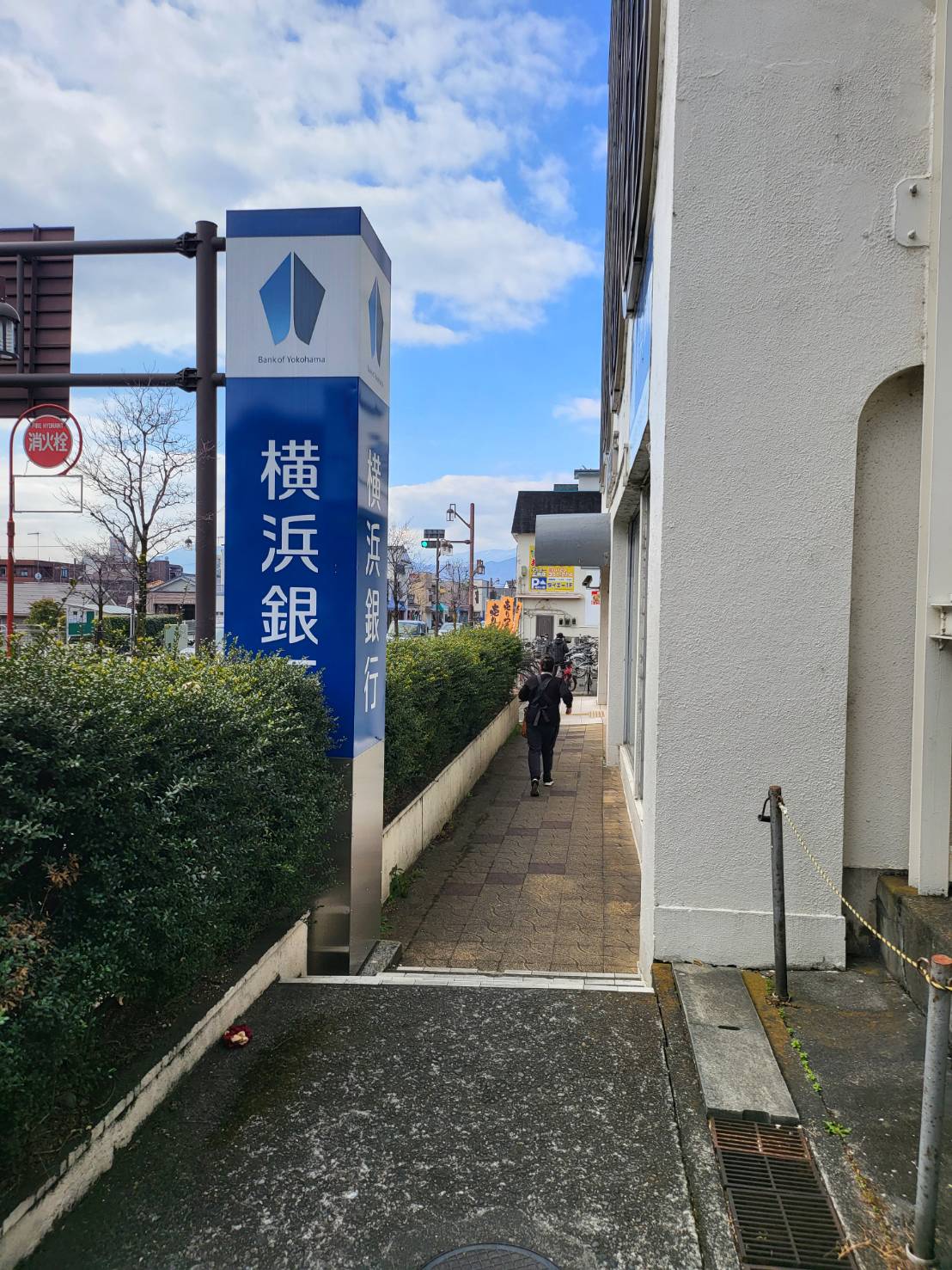 銀行支店　タイル修繕工事　現場調査page-visual 銀行支店　タイル修繕工事　現場調査ビジュアル